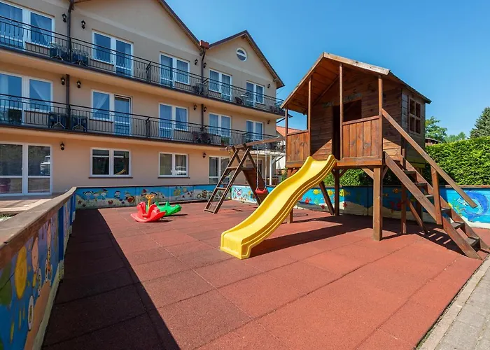 Duzy Pasja Na Parterze Z Tarasem アパート